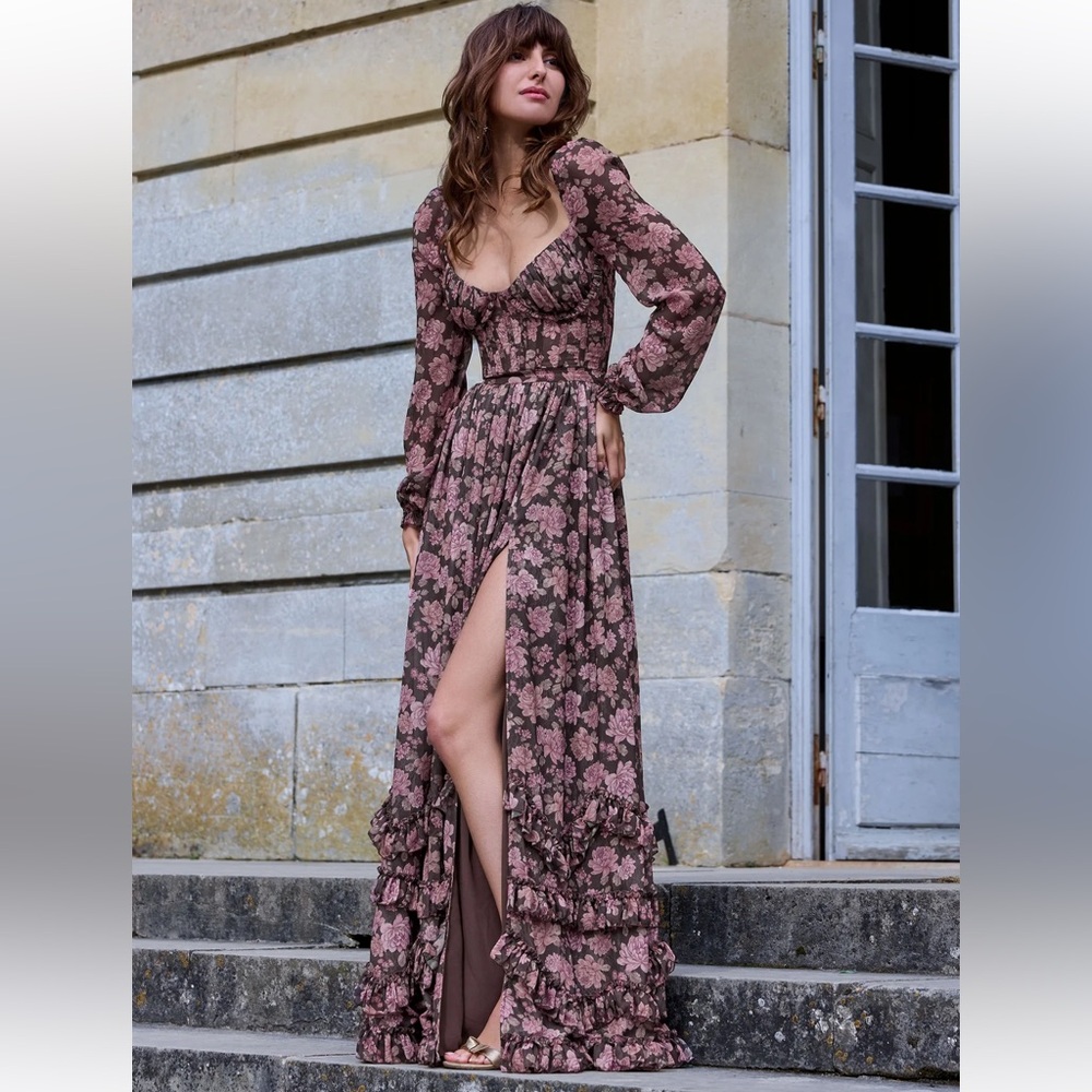 V. Chapman Carmella Long-Sleeve Corset Side-Slit Chiffon Maxi Dress